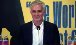 Fenerbahçe açıkladı... Mourinho’nun yıllık ücreti Aziz Yıldırım'ın teklif ettiğinden 3 milyon Euro daha az