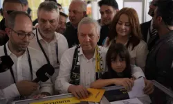 Fenerbahçe Seçimli Genel Kurulu Heyecanı: Aziz Yıldırım Oyunu Kullandı