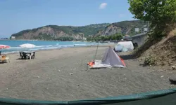 Zonguldak Ereğli’de Yasaklı Bölgede Denize Giren 3 Kişi Boğulma Tehlikesi Geçirdi!