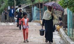 Bangladeş'e Ağustos ayının başından bu yana 2000'i aşkın Arakanlı Müslüman sığındı