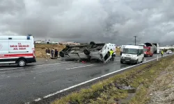 Nevşehir'de turist minibüsü devrildi: 18 yaralı