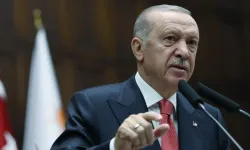 Cumhurbaşkanı Erdoğan'ın mikrofonu açık kaldı! Attığı fırçayı herkes duydu