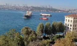 İstanbul Boğazı'nda İki Yük Gemisi Çarpıştı: Maddi Hasar Oluştu