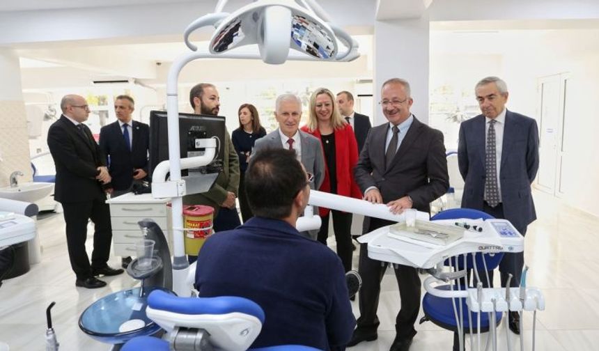 Gazi diş tedavi kliniği yenilendi